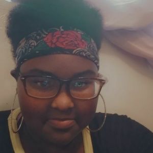 Meet your Posher, Danakia